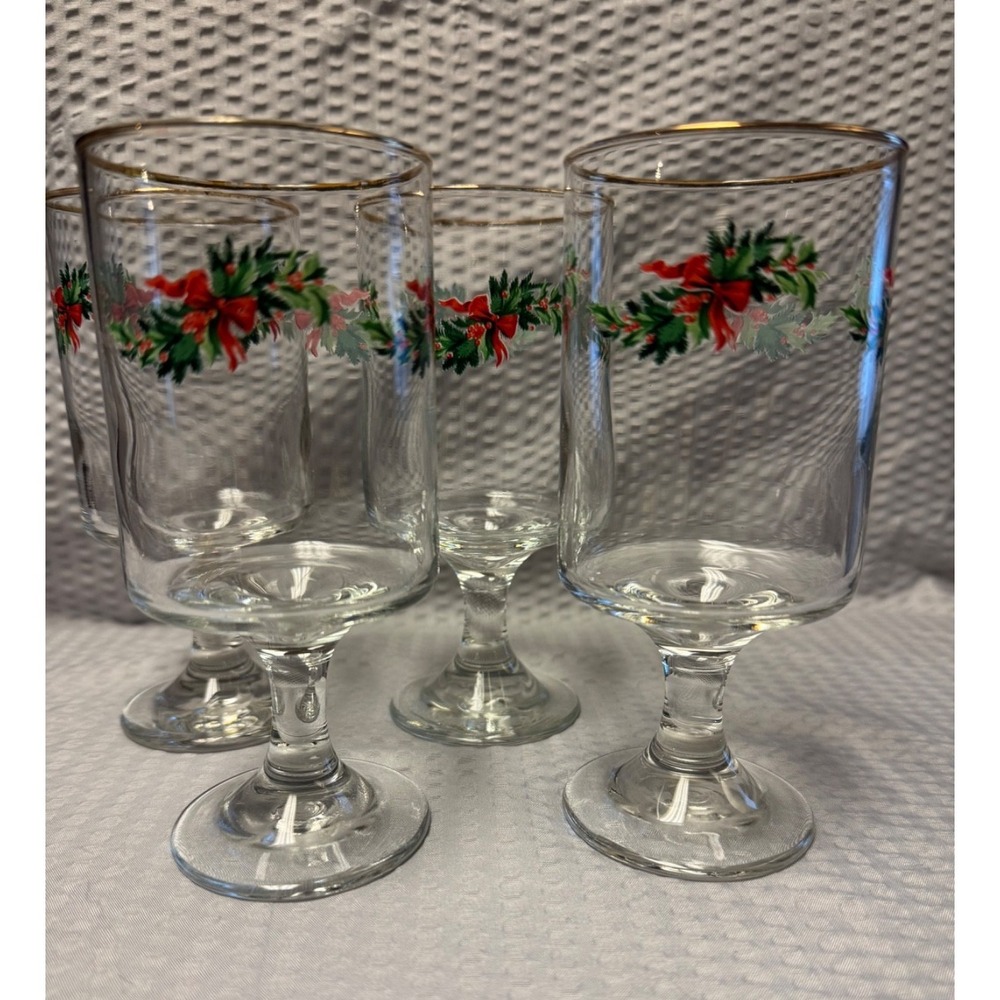 Vintage Set of 4 Christmas Holly & Ribbon Footed Wine Glasses Gold Rim 10oz